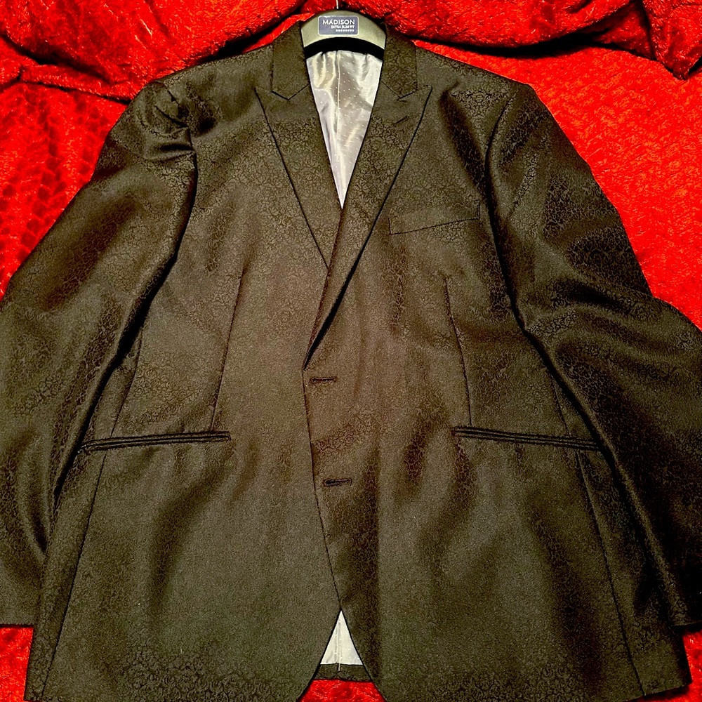 Madison Brand Black Tonai Jacquard Self Peak Lapel